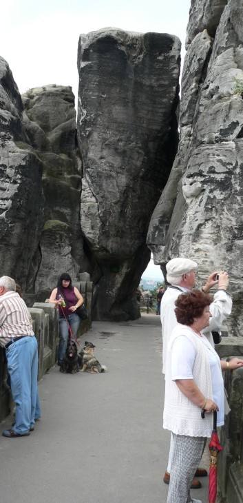 Die Mittelspitze von der Rosteige in der Bastei bei Dresden 2006 - 03